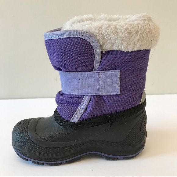 3/20$ Kid’s winter boots size 5 - Picture 5 of 12